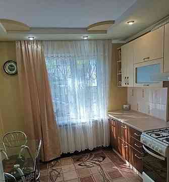 Продам на Топазе 3х комнатную квартиру Донецк