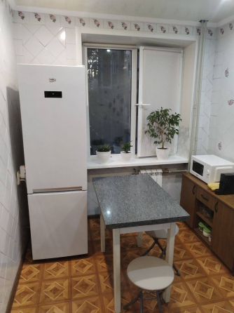 Продажа 2-х комнатной квартиры Макеевка, м-н Зелёный, (ориентир школа 34) Макеевка