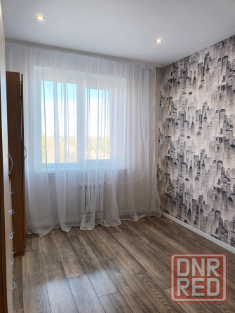 Продажа 3 комн. квартиры, кв-л Шахтёрский Макеевка - изображение 2