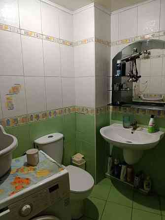 Продам 3х комнатную квартиру 5/9,65 м2. Ленинский район, Днепродзержинского 14. Донецк