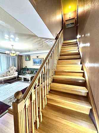 Продажа отличного таунхауса в Куйбышевском районе (ор-р пл. Бакинских Комиссаров) Донецк