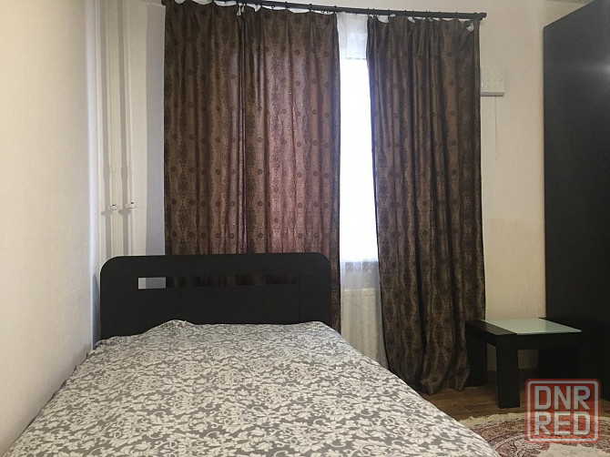 Сдам 1-комнатную квартиру в Ленинском районе, Оцкб. Донецк - изображение 2