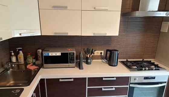 Сдам 2-комнатную квартиру в Ворошиловском районе, Национальный Университет. Донецк