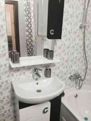 Сдам 2-комнатную квартиру в Калининском районе, Мед Институт. Донецк