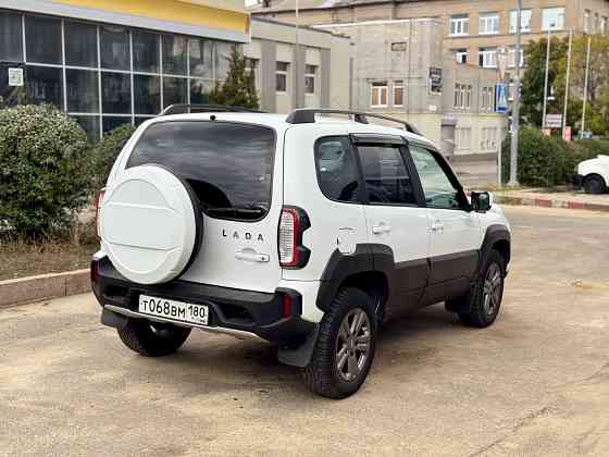 Lada Niva Travel KHL Донецк