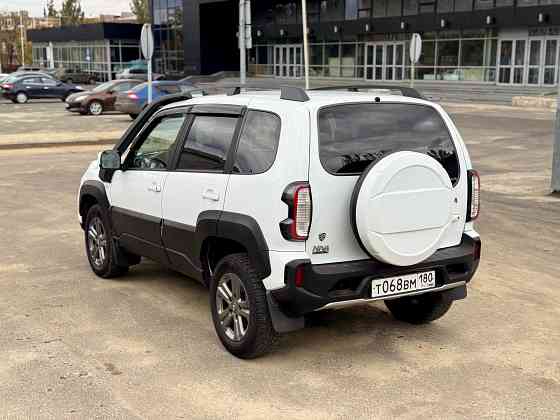 Lada Niva Travel KHL Донецк