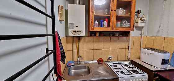 Продается 2 - х комнатная квартира, ул. 50-й Гвардейской дивизии Донецк