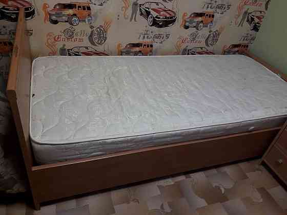 Продам односпальную кровать+ матрас Макеевка