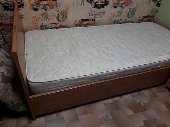 Продам односпальную кровать+ матрас Макеевка