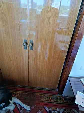 Продам двери (2 шт) Макеевка