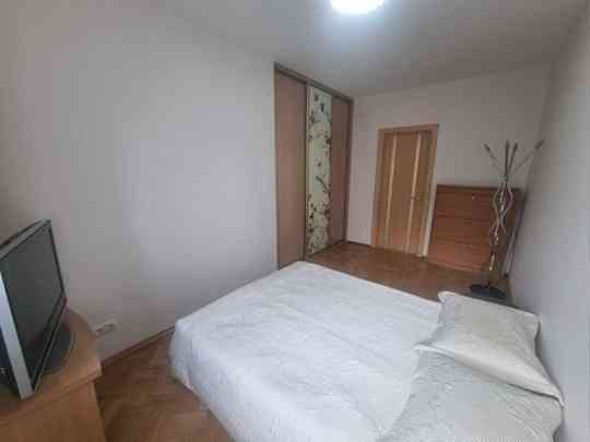 Сдается трехкомнатная квартира в Пролетарском районе Донецк