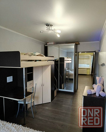 Сдаю двухкомнатную квартиру 44.0 м² этаж 5/5 город Донецк, Калининский район, Калининский рынок Донецк - изображение 1