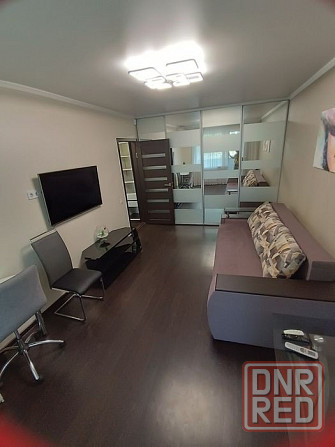 Сдаётся 1 комнатная квартира в Пролетарском районе Донецк - изображение 1