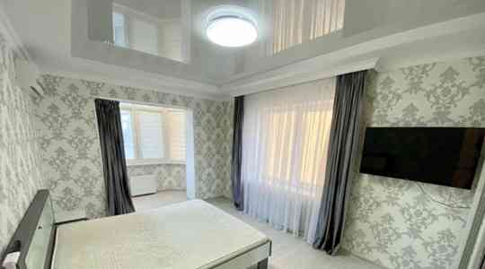 Сдаю двухкомнатную квартиру 62.0 м² этаж 4/12. Киевский район Донецк