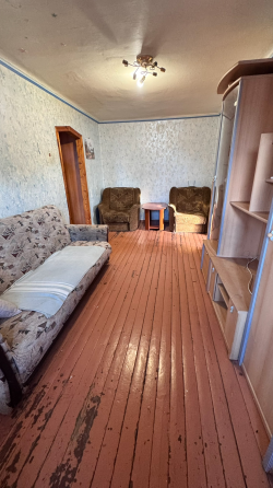 Продам 2х ком квартиру Макеевка Червоногвардейский Ул Комарова ( о-р Автостанция ) Макеевка