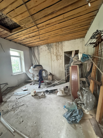 Продажа квартиры на земле с газом в г. Донецк, Ворошиловском р-не, ул. Горького, близ ул.Артема Донецк