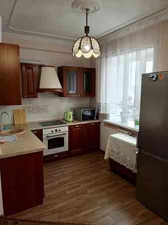 Сдаю на длительный срок двухкомнатную квартиру в Ворошиловском районе. Донецк