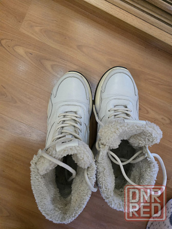 Ботинки белые зимние на меху Донецк - изображение 2