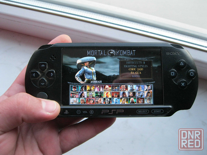 Sony PSP e1008 оригинал Донецк - изображение 1