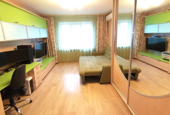 Сдам на длительный срок 1 комн. квартиру Донецк