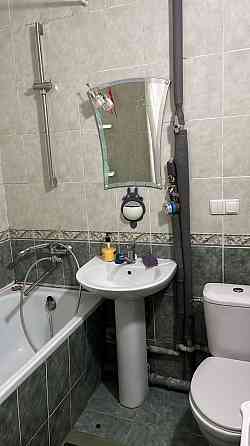 Сдается трехкомнатная квартира, Ворошиловский р-н, б-р Школьный,10 минут до крытого рынка Донецк