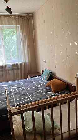 Сдается трехкомнатная квартира, Ворошиловский р-н, б-р Школьный,10 минут до крытого рынка Донецк