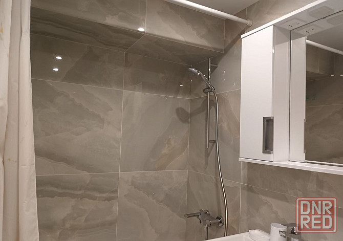 Сдаётся уютная однокомнатная квартира 40кв.м., в Ворошиловском районе, пр. Ильича Донецк - изображение 3