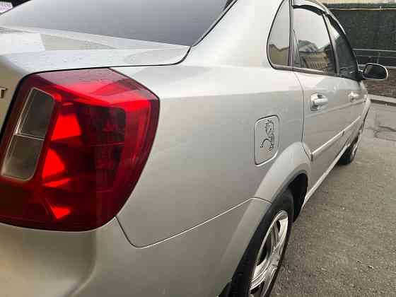 Продам Chevrolet Lacetti 1.6 2012 год Донецк