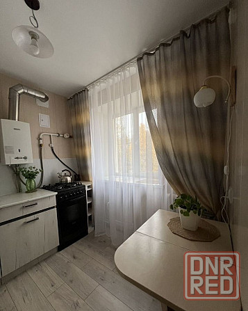 Срочная сдача однокомнатной квартиры в Калининском районе, ориентир пр-кт Ильича Донецк - изображение 1