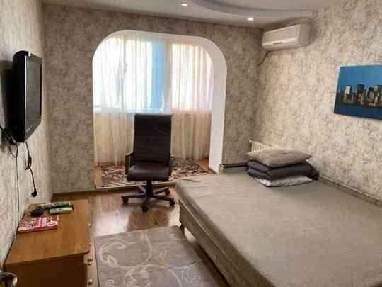 Сдается: Двухкомнатная квартира Район: Пролетарский Донецк