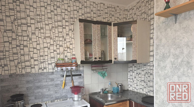 Сдаётся однокомнатная квартира, в Кировском районе, ориентир Текстильщик. Донецк - изображение 3