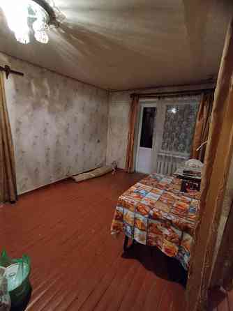 Продам 2-х комнатную квартиру, этаж 2/3. Макеевка, Червоногвардейский район, 61 квартал Макеевка