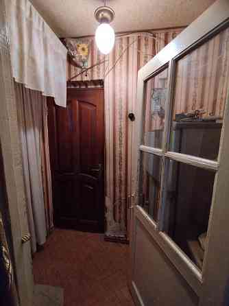 Продам 2-х комнатную квартиру, этаж 2/3. Макеевка, Червоногвардейский район, 61 квартал Макеевка