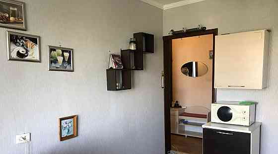 Сдается комфортная и просторная однокомнатная квартира по ул. Университетская на длительное время. Донецк