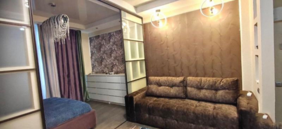 Продажа 1 комнатной квартиры в центре г.Макеевки, тюз (сталинка) Макеевка
