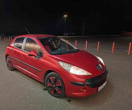 Peugeot 207 красная Макеевка
