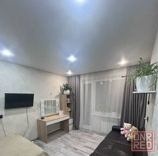 Сдаю однокомнатную квартиру 37.0 м² этаж 3/5 город Калининский район, Донецк - изображение 2