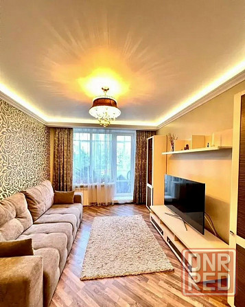 Сдаю двухкомнатную квартиру 60.0 м² этаж 3/5 город Донецк, Калининский Донецк - изображение 1