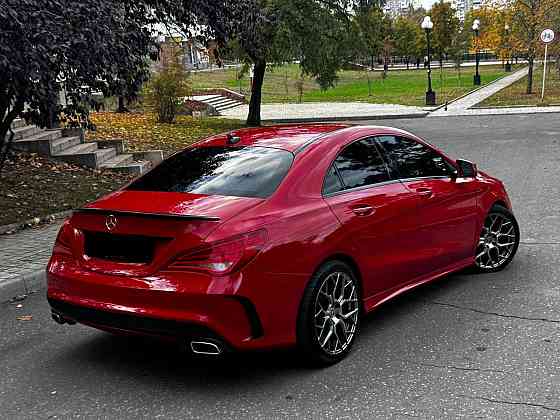 Продам красивый современный седан Mercedes-Benz CLA 2016 года Донецк