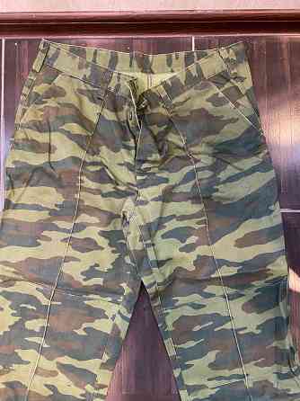 Продам бронежилет и три комплекта одежды Донецк