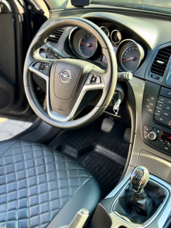Продам Opel insignia Донецк