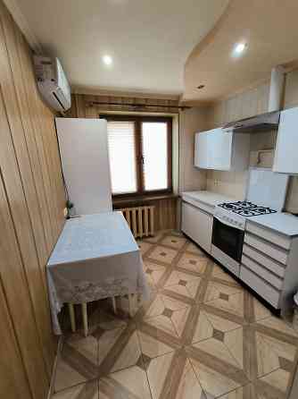 3 к кв, Крытый рынок Донецк