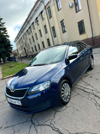 Skoda Rapid 1.6 не такси! Макеевка