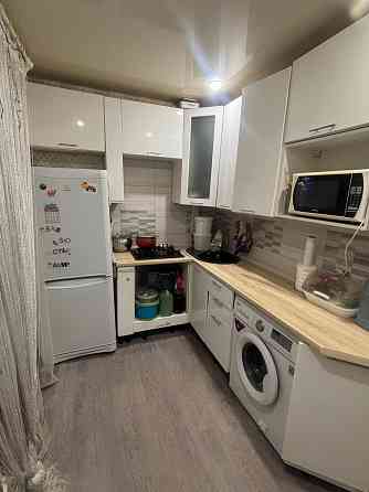 Продаётся 3-х комнатная квартира в Калининском районе города Донецк (универмаг Грузия). Донецк