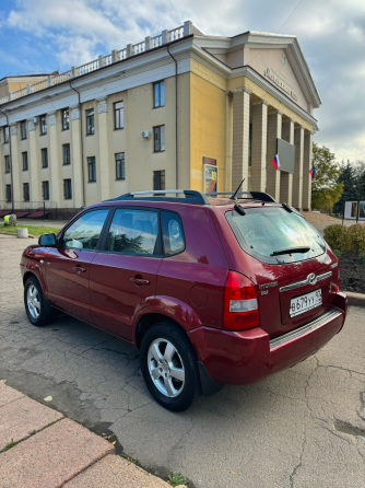 Hyundai Tucson 2.0 Бенз полный привод Макеевка