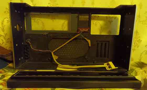 Корпус к радиоприемнику Салют 001 Донецк