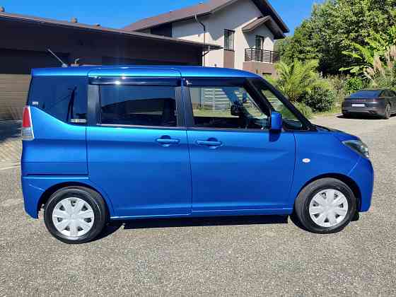 Свежий авто Suzuki Solio в идеальном состоянии, 2019 год, 1 владелец Донецк