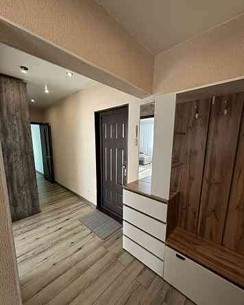 Сдаю двухкомнатную квартиру в Пролетарском районе, находится по ул. Щетинина, возле автостанции. Донецк