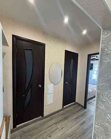 Сдаю двухкомнатную квартиру в Пролетарском районе, находится по ул. Щетинина, возле автостанции. Донецк