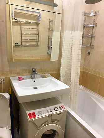 Сдам 2-комнатную квартиру в Ворошиловском районе, Гурова. Донецк